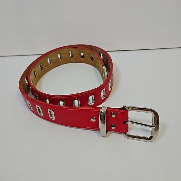 Red leather belt, size M. - Picture 1 of 5